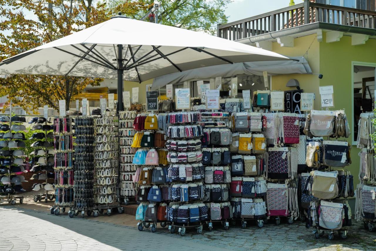 Ostseelagune Zingst, Exklusive Dhh, Strandnah, Sauna, Kamin, 3 Sz, 2 Baeder, Glasfaser, Haustierfrei, Garten Mit Suedterrasse, E-Ladesaeule, 2 Stellplaetze, Strandkorb, Fahrradschuppen, Waschmaschine, Trockner, Nichtraucher Ngoại thất bức ảnh